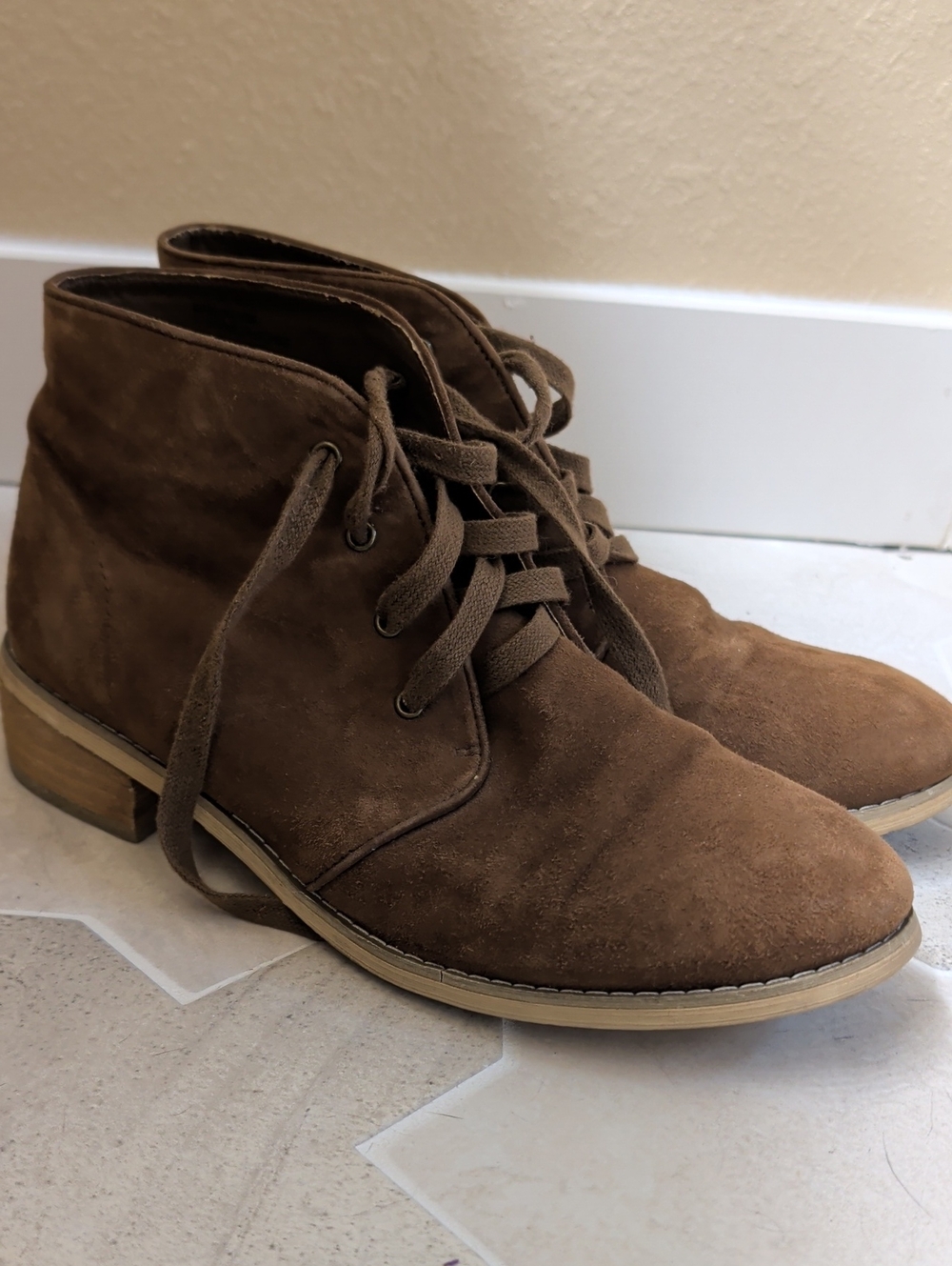 Women's Brown Suede Lace-Up Chukka Ankle Boots